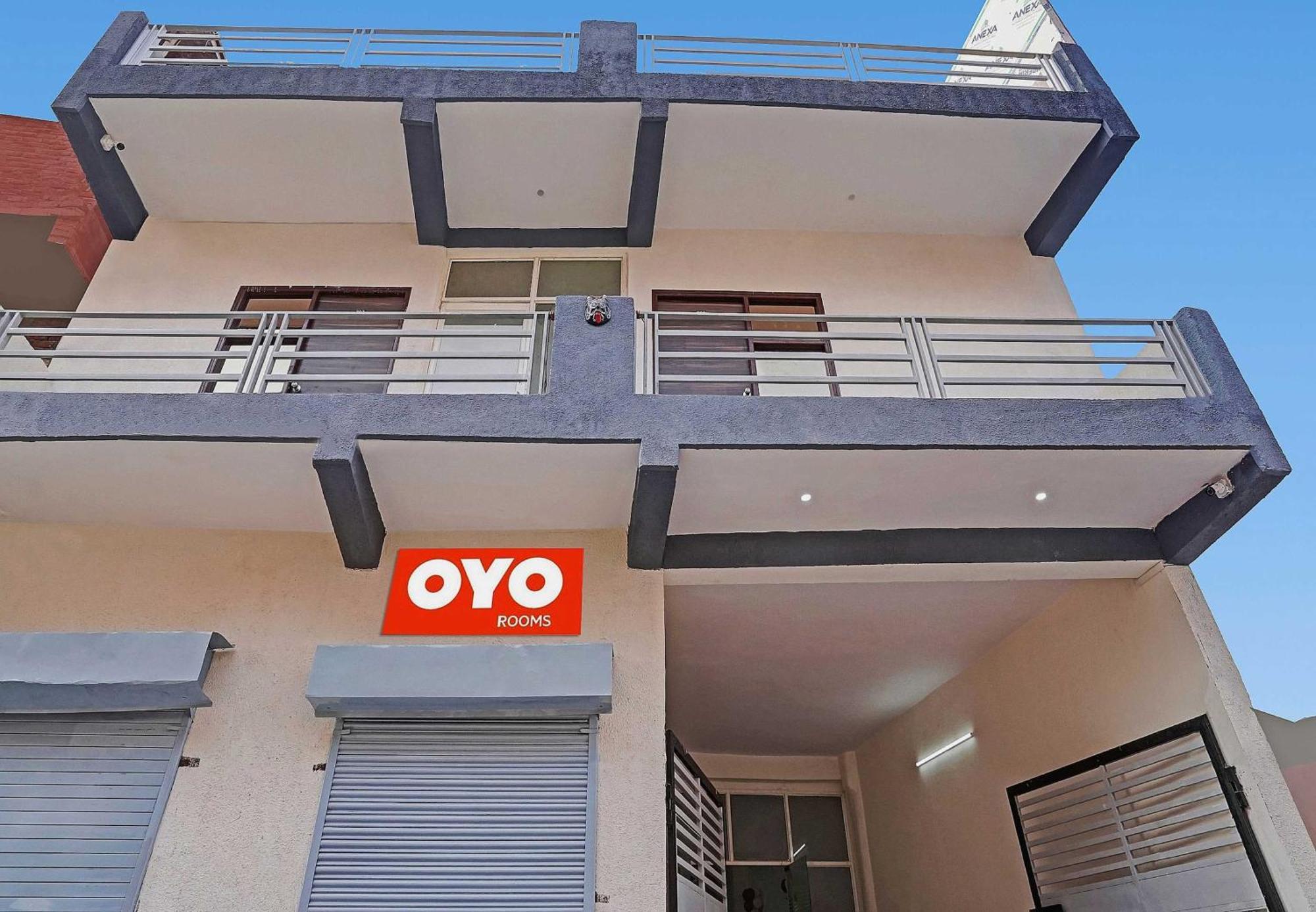 Hotel O Avs Hotel & Restaurant 诺伊达 外观 照片